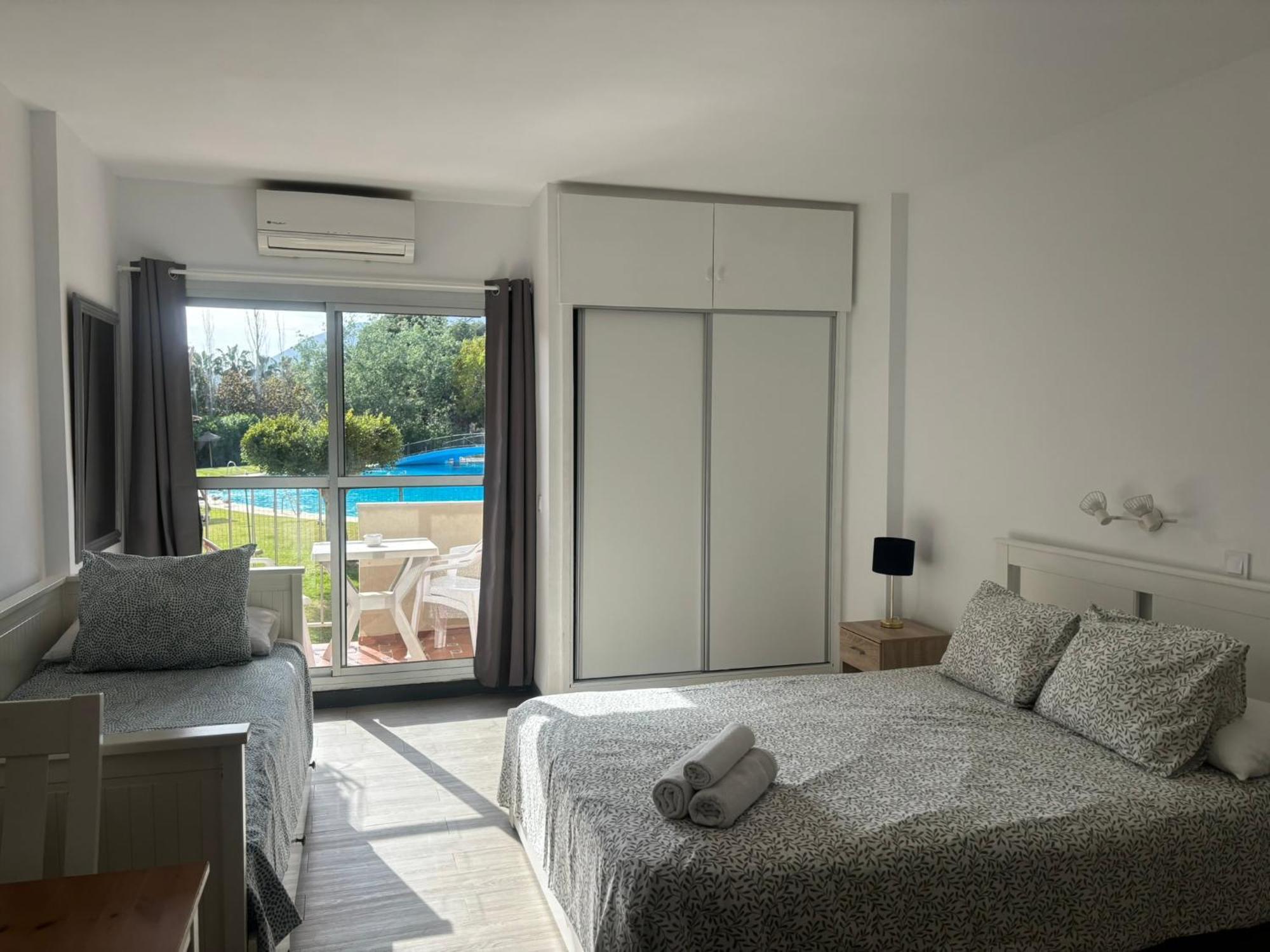 Estudio Benalmadena Costa Parque Acuatico מראה חיצוני תמונה
